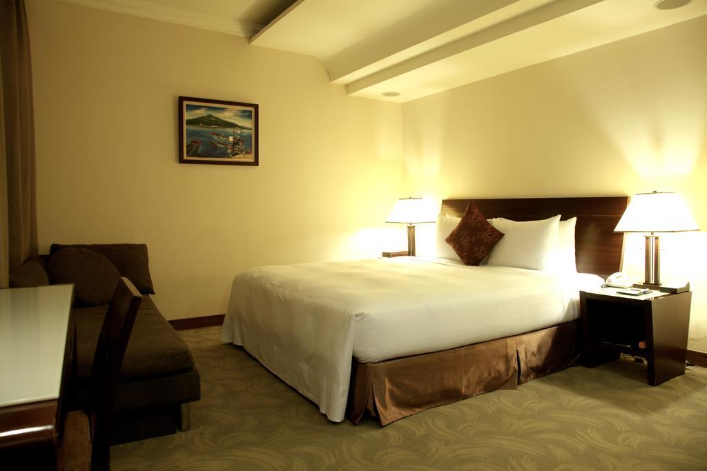 Wish Hotel Taipei Bagian luar foto