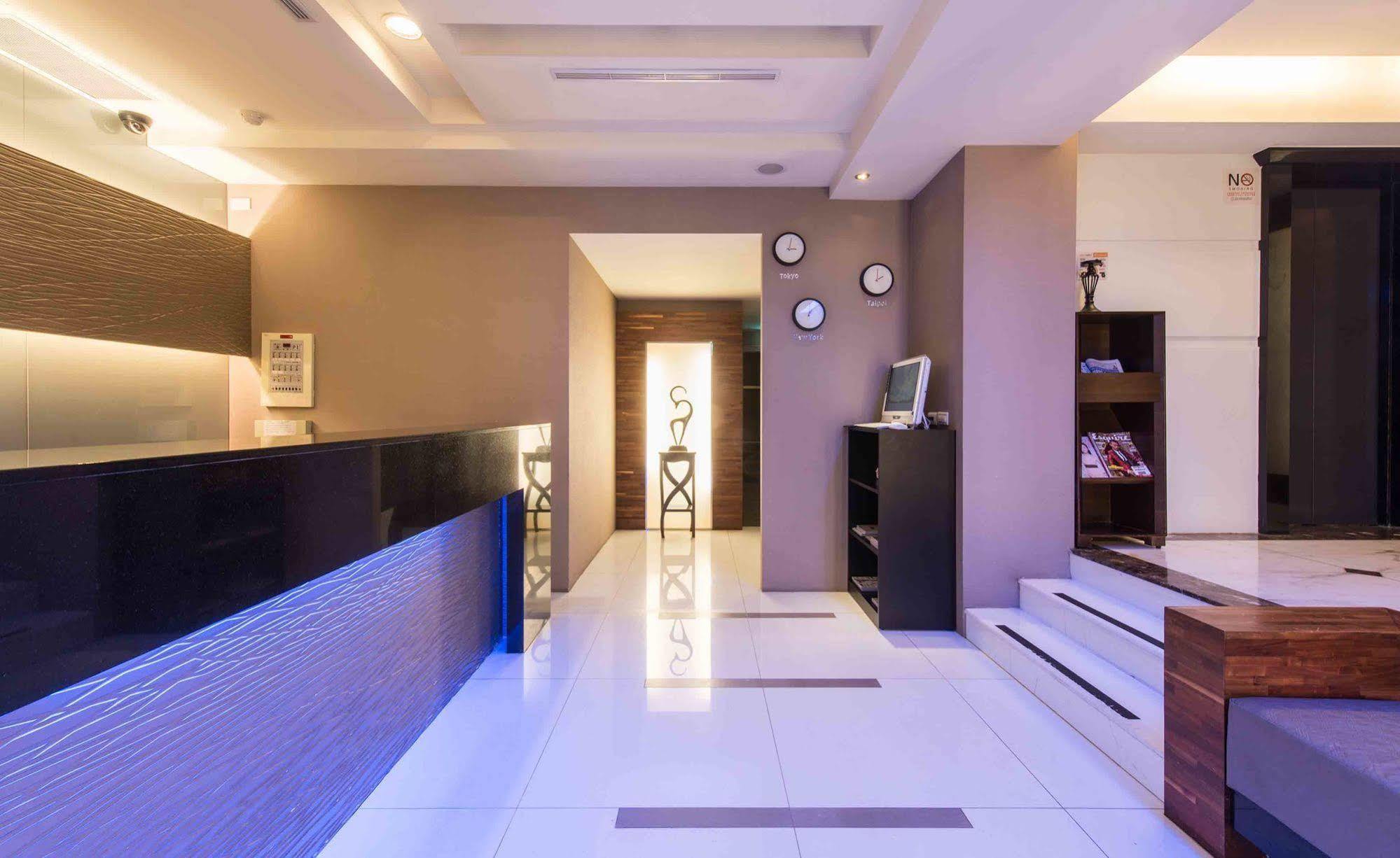 Wish Hotel Taipei Bagian luar foto