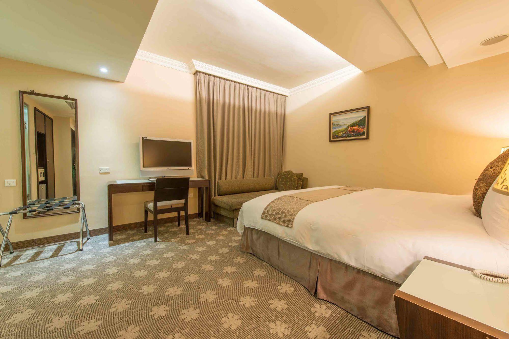 Wish Hotel Taipei Bagian luar foto